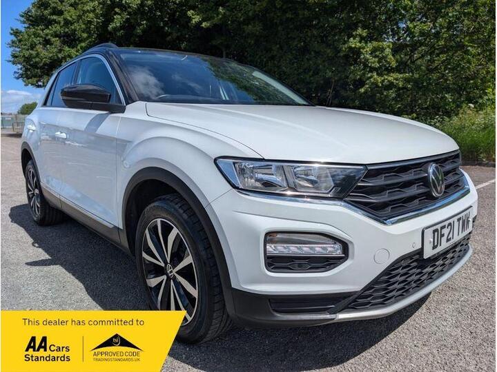 Volkswagen T-Roc 1.0 TSI Design Euro 6 (s/s) 5dr Volkswagen T-Roc 1.0 TSI Design Euro 6 (s/s) 5dr