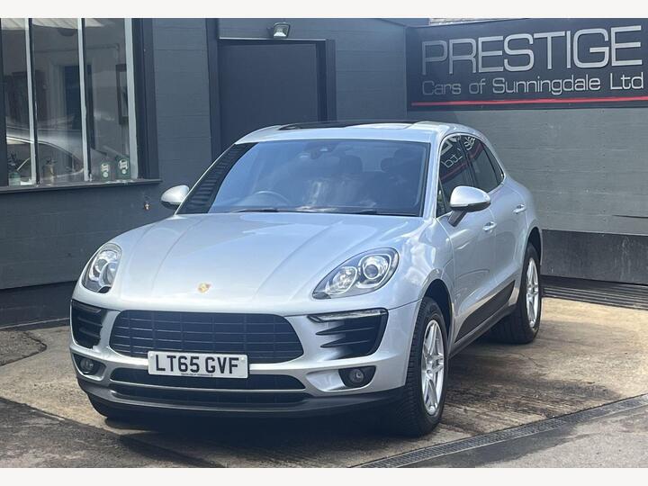 Porsche Macan 3.0 TD V6 S PDK 4WD Euro 6 (s/s) 5dr Porsche Macan 3.0 TD V6 S PDK 4WD Euro 6 (s/s) 5dr