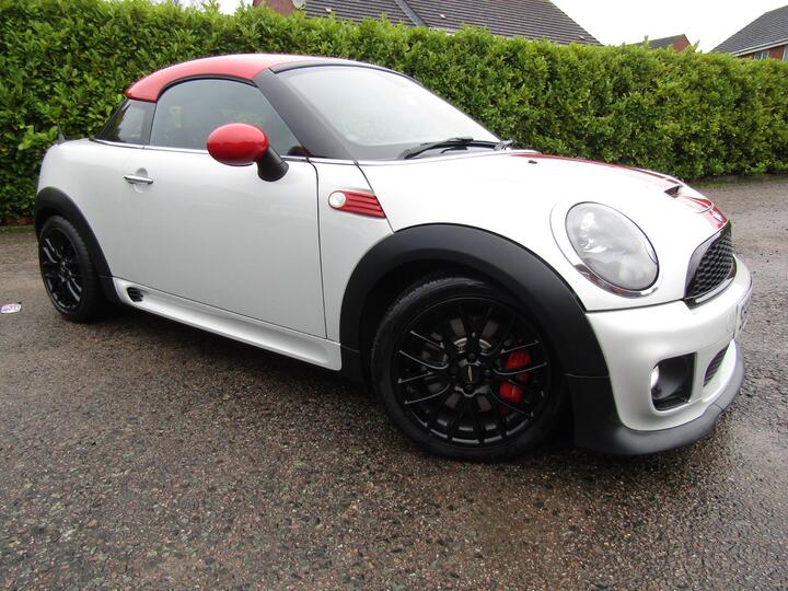 MINI Coupe 1.6 John Cooper Works Euro 5 (s/s) 2dr