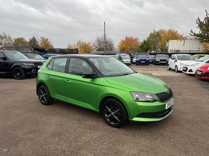 Skoda Fabia 1.2 TSI Colour Edition Euro 6 (s/s) 5dr Skoda Fabia 1.2 TSI Colour Edition Euro 6 (s/s) 5dr
