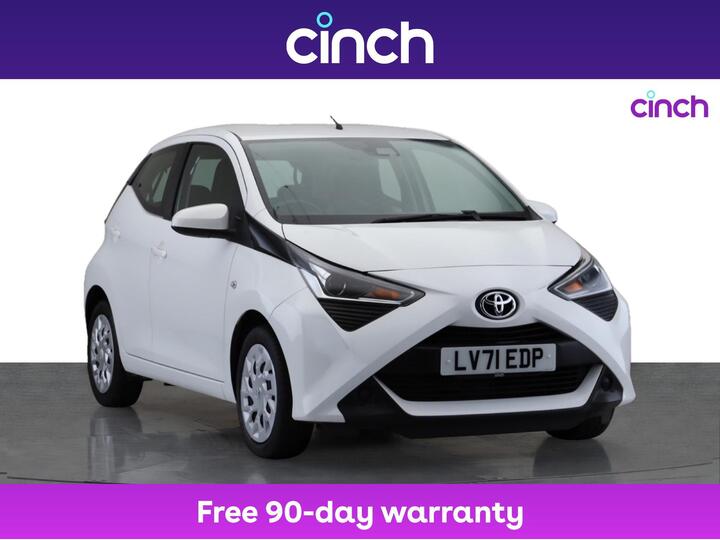 Toyota Aygo 1.0 VVT-i X-play X-shift Euro 6 5dr (Safety Sense)