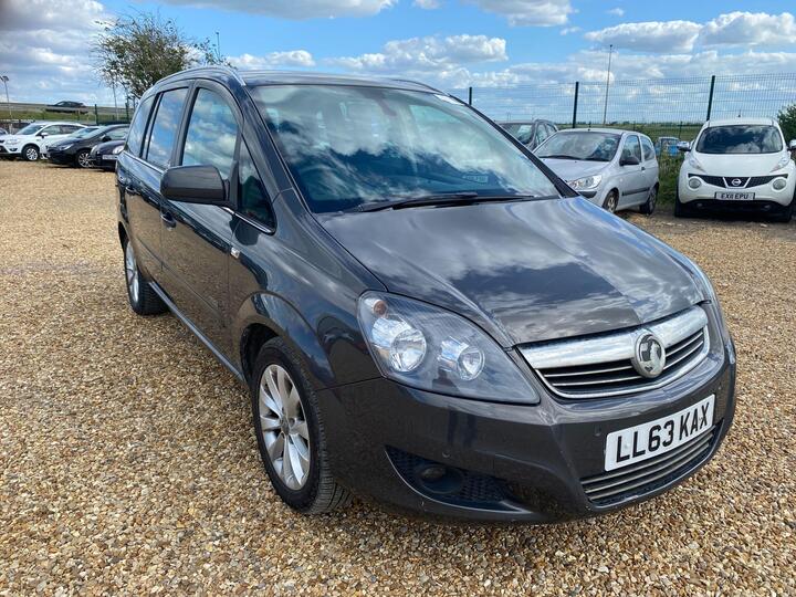 Vauxhall Zafira 1.7 CDTi EcoFLEX Design Euro 5 5dr (SNav)