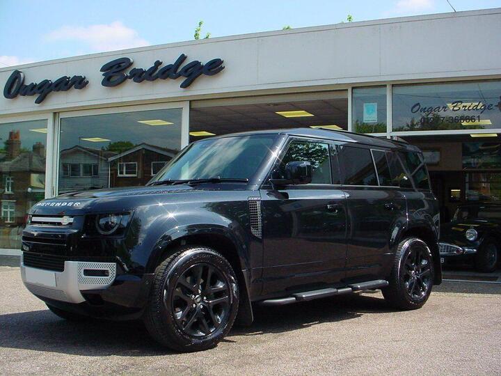 Land Rover Defender 110 3.0 D250 MHEV XS Edition Auto 4WD Euro 6 (s/s) 5dr Land Rover Defender 110 3.0 D250 MHEV XS Edition Auto 4WD Euro 6 (s/s) 5dr