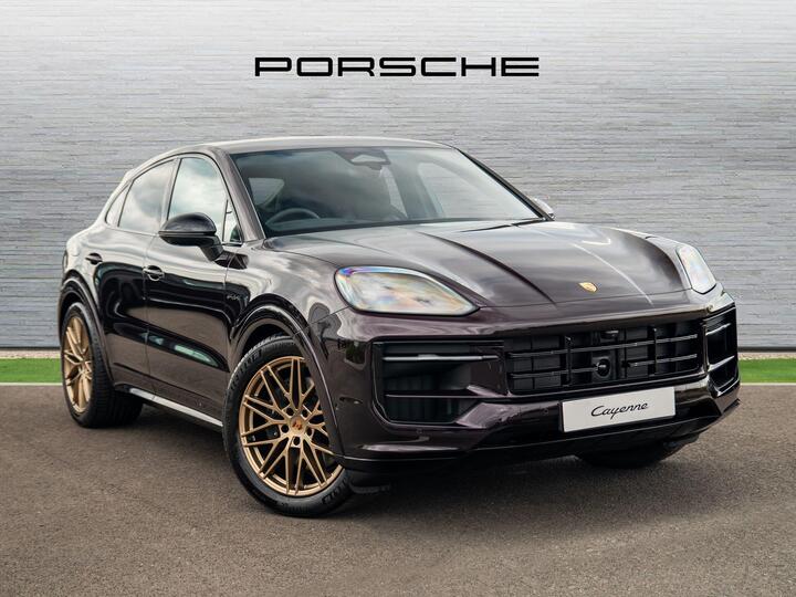 Porsche Cayenne 3.0 V6 E-Hybrid 25.9kWh Black Edition TiptronicS 4WD Euro 6 (s/s) 5dr