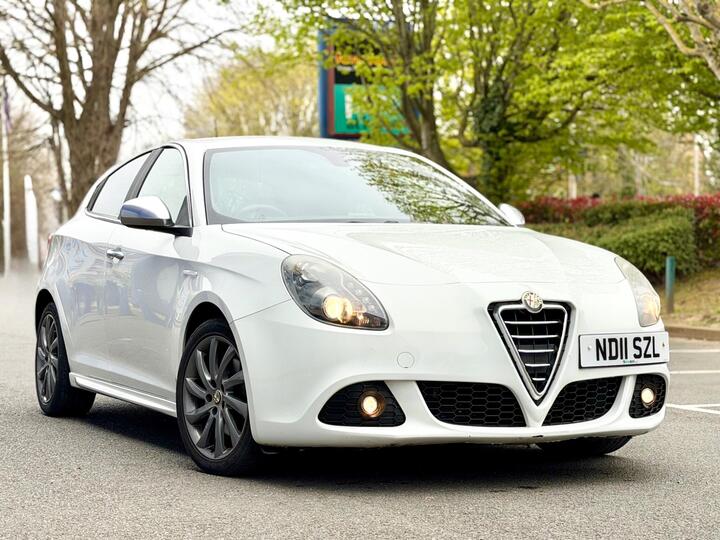Alfa Romeo Giulietta 1.4 TB MultiAir Veloce Euro 5 (s/s) 5dr