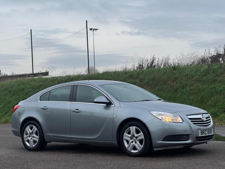 Vauxhall Insignia 1.8 16V Exclusiv Euro 5 5dr