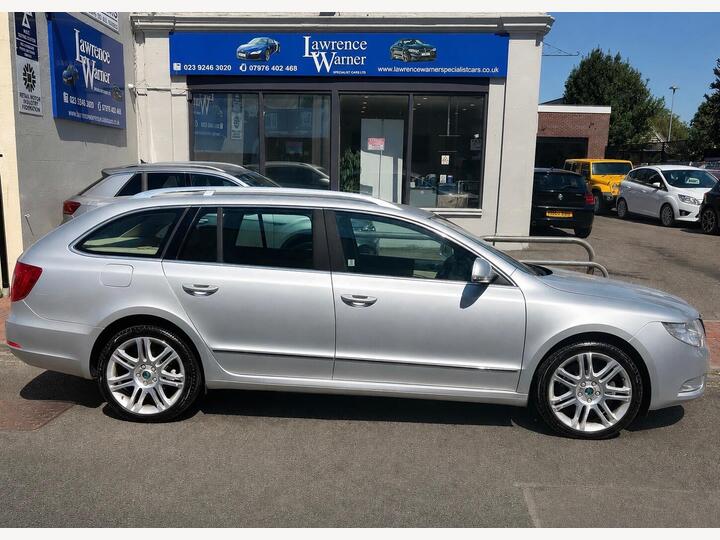 Skoda Superb 1.8 TSI Elegance DSG Euro 5 5dr