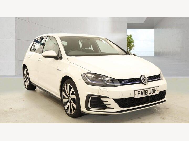Volkswagen Golf 1.4 TSI 8.7kWh GTE Advance DSG Euro 6 (s/s) 5dr