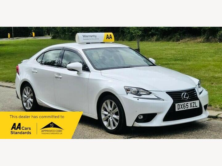 Lexus IS 2.5 300h Advance E-CVT Euro 6 (s/s) 4dr