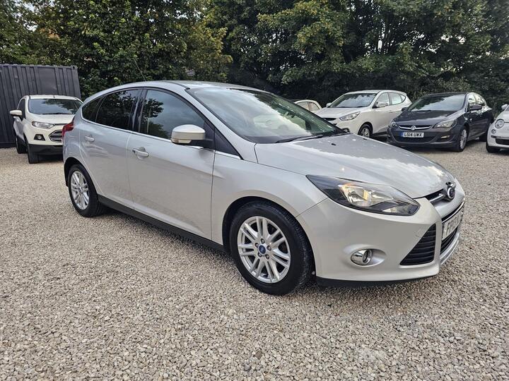 Ford Focus 1.6 TDCi Titanium Euro 5 (s/s) 5dr