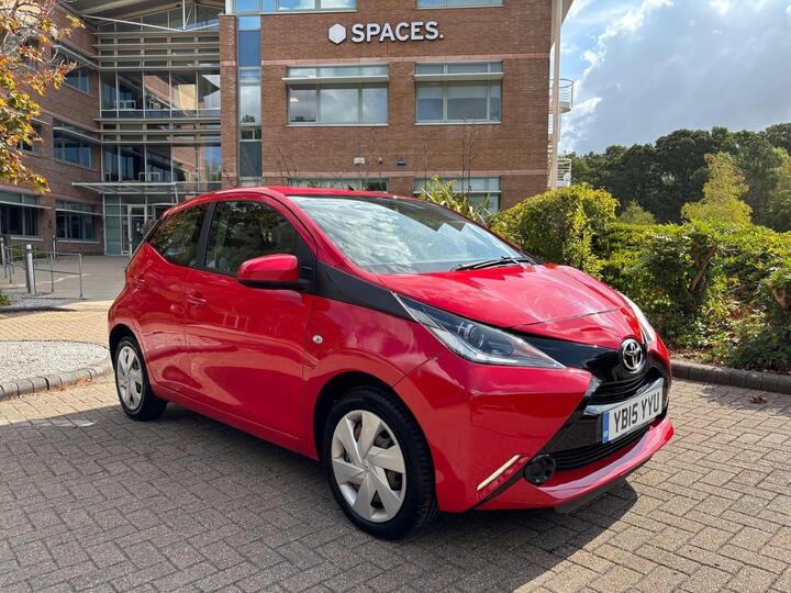 Toyota AYGO 1.0 VVT-i X-play Euro 5 5dr Euro 5