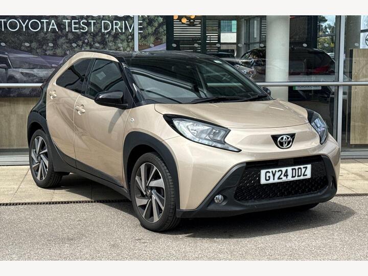 Toyota Aygo X 1.0 VVT-i Edge Euro 6 (s/s) 5dr Toyota Aygo X 1.0 VVT-i Edge Euro 6 (s/s) 5dr