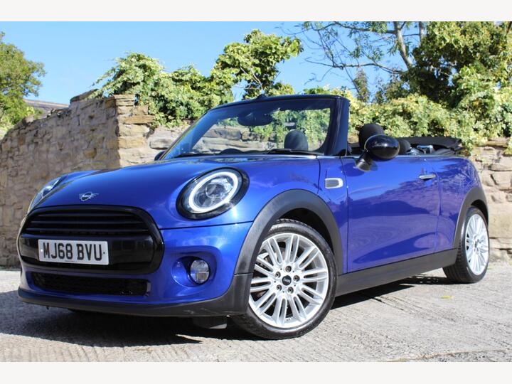 MINI Convertible 1.5 Cooper Euro 6 (s/s) 2dr