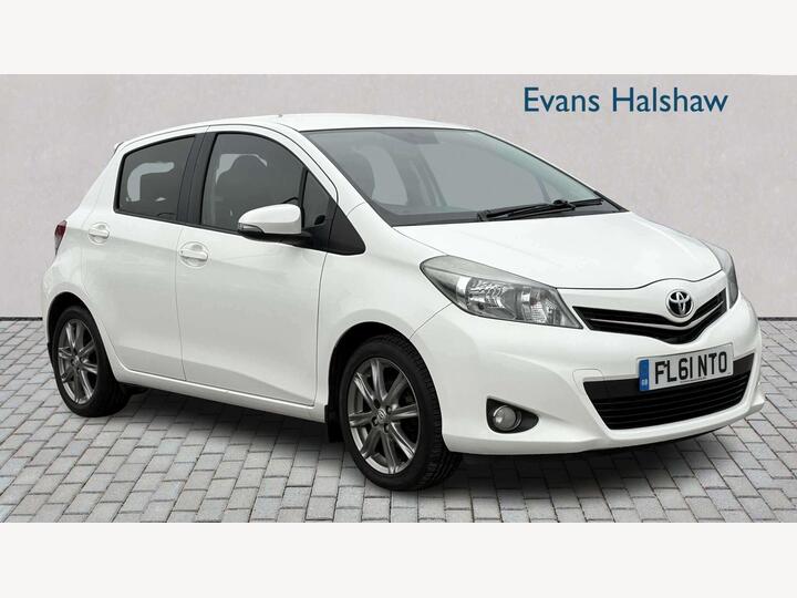 Toyota YARIS HATCHBACK 1.33 Dual VVT-i SR Euro 5 5dr