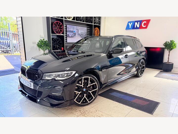 BMW 3 Series 2.0 330e 12kWh M Sport Touring Auto Euro 6 (s/s) 5dr