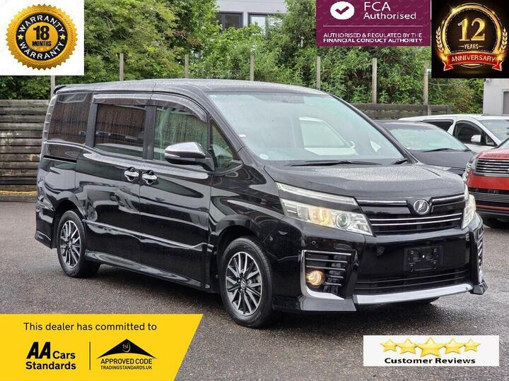 Toyota Voxy WARRANTED MILE,18M WARRANTY,CAR PLAY