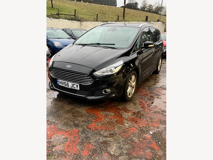 Ford S-Max 2.0 TDCi Titanium Euro 6 (s/s) 5dr