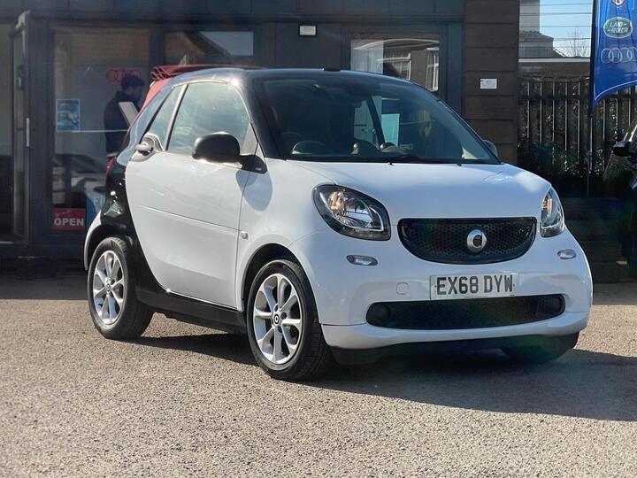 Smart Fortwo 1.0 Passion Cabriolet Twinamic Euro 6 (s/s) 2dr Smart Fortwo 1.0 Passion Cabriolet Twinamic Euro 6 (s/s) 2dr