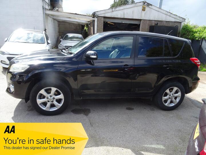 Toyota RAV4 2.2 D-4D XT-R 4WD Euro 5 5dr