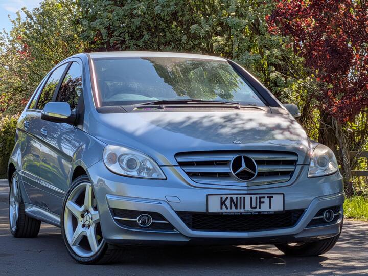 Mercedes-Benz B Class 2.0 B200 CDI SE CVT 5dr