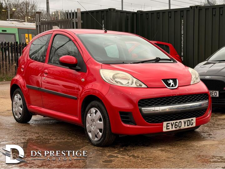 Peugeot 107 1.0 12V Urban Euro 4 5dr Peugeot 107 1.0 12V Urban Euro 4 5dr