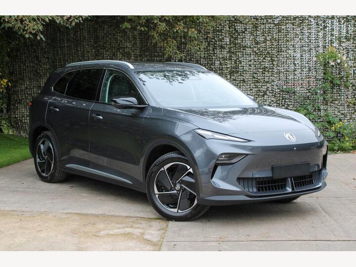 MG MGS5 64kWh Trophy Long Range Auto 5dr