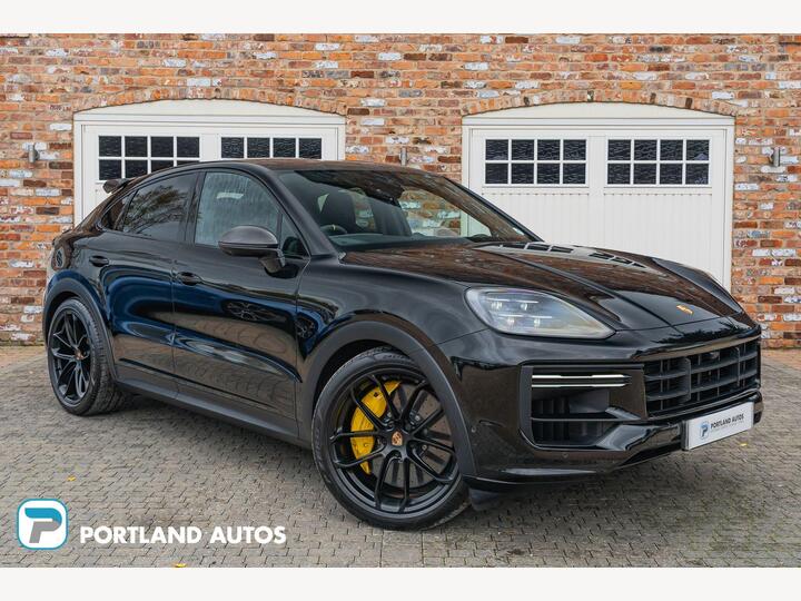 Porsche Cayenne 4.0 V8 E-Hybrid 25.9kWh Turbo TiptronicS 4WD Euro 6 (s/s) 5dr