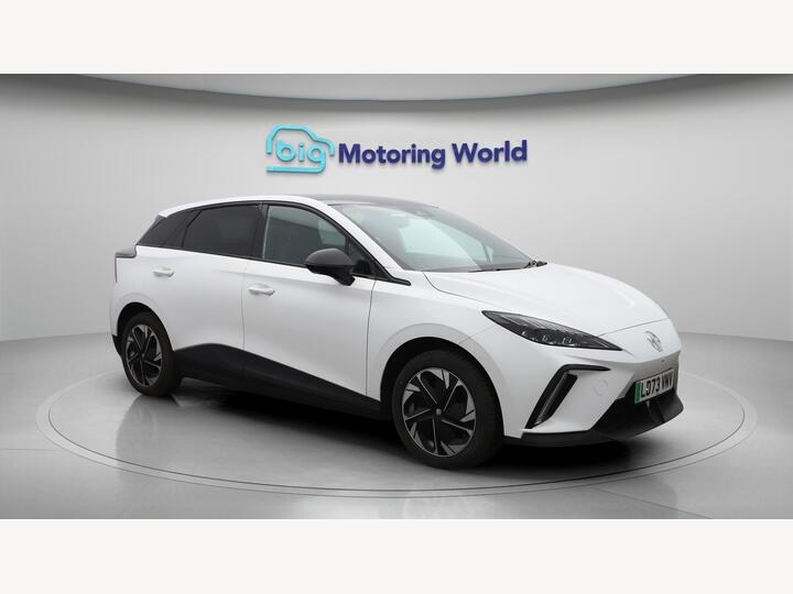 MG MG4 64kWh Trophy Long Range Auto 5dr