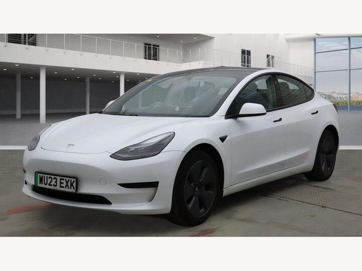Tesla Model 3 Auto RWD 4dr