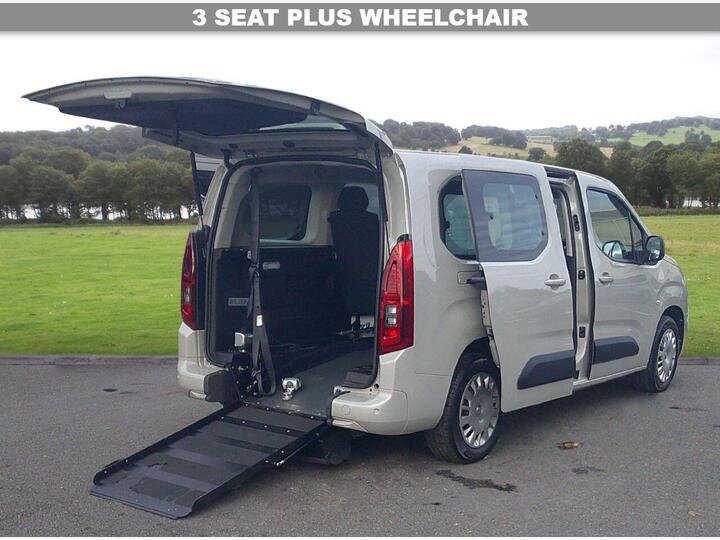 Vauxhall COMBO LIFE 1.2 Turbo Edition XL MPV Euro 6 (s/s) 5dr