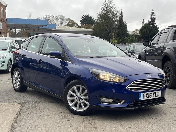 Ford Focus 1.0T EcoBoost Titanium Auto Euro 6 (s/s) 5dr
