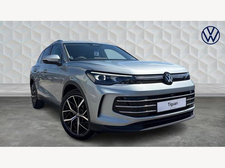 Volkswagen Tiguan 1.5 ETSI MHEV Elegance DSG Euro 6 (s/s) 5dr