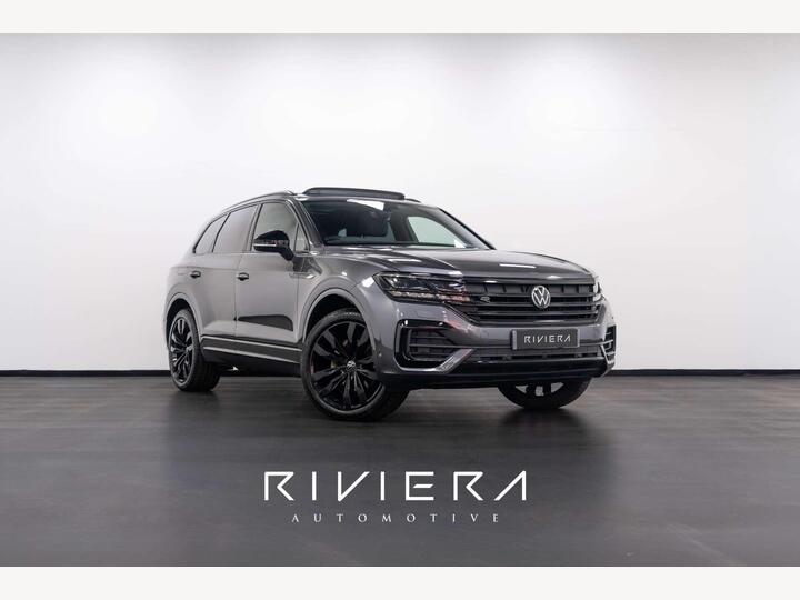 Volkswagen Touareg 3.0 TDI V6 Black Edition Tiptronic 4Motion Euro 6 (s/s) 5dr Volkswagen Touareg 3.0 TDI V6 Black Edition Tiptronic 4Motion Euro 6 (s/s) 5dr