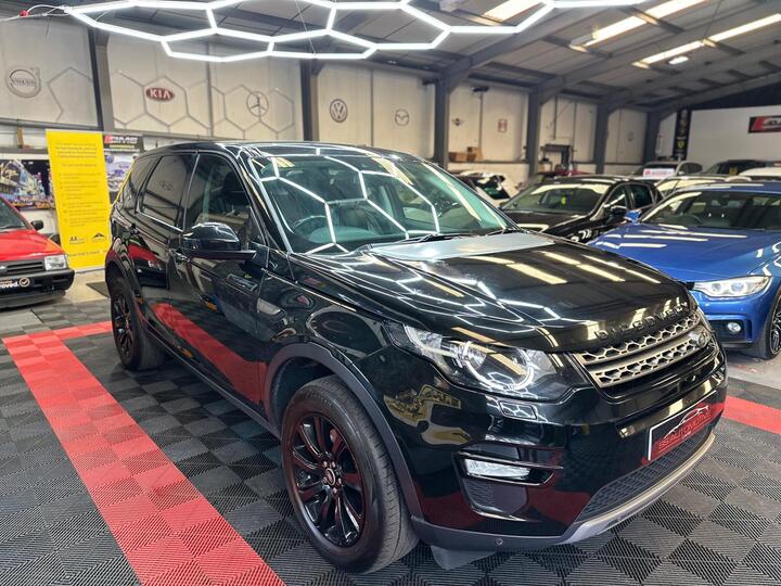 Land Rover Discovery Sport 2.0 TD4 SE Tech Auto 4WD Euro 6 (s/s) 5dr
