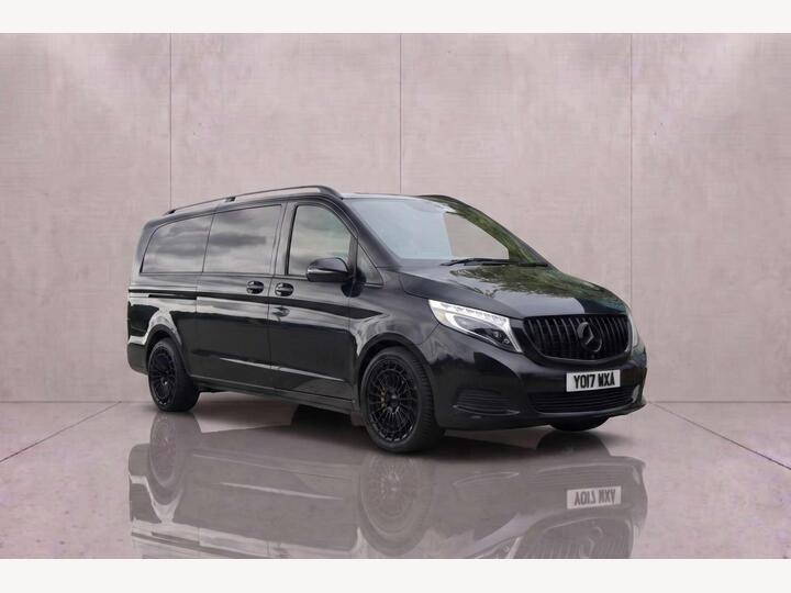 Mercedes-Benz V-CLASS 2.2 V250d BlueTEC Sport G-Tronic+ Euro 6 (s/s) 5dr 8 Seat XLWB Mercedes-Benz V-CLASS 2.2 V250d BlueTEC Sport G-Tronic+ Euro 6 (s/s) 5dr 8 Seat XLWB