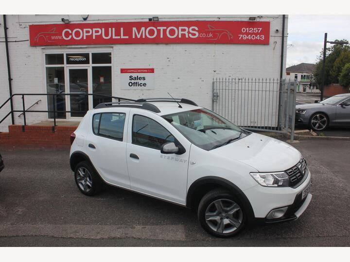 Dacia Sandero Stepway 1.0 SCe Essential Euro 6 5dr
