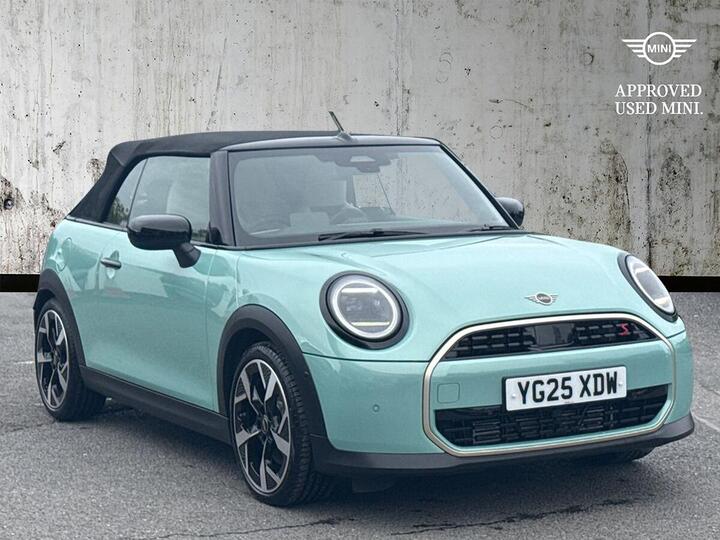 MINI Cooper Convertible 2.0S Exclusive Steptronic Euro 6 (s/s) 2dr MINI Cooper Convertible 2.0S Exclusive Steptronic Euro 6 (s/s) 2dr