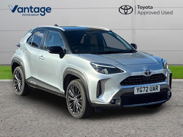 Toyota Yaris Cross 1.5 VVT-h Dynamic E-CVT AWD Euro 6 (s/s) 5dr