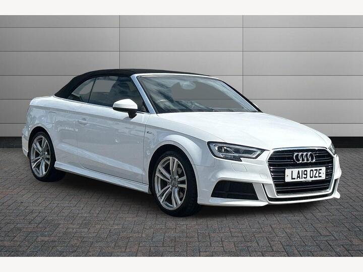 Audi A3 Cabriolet 1.5 TFSI CoD 35 S Line S Tronic Euro 6 (s/s) 2dr