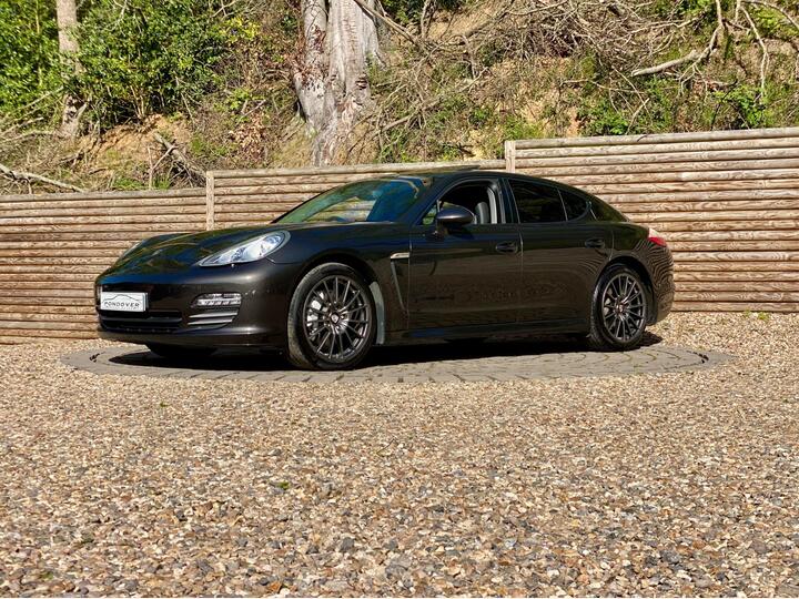 Porsche Panamera 3.6 V6 4 PDK 4WD Euro 5 (s/s) 5dr