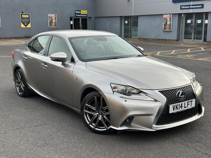 Lexus IS 2.5 300h F Sport E-CVT Euro 5 (s/s) 4dr