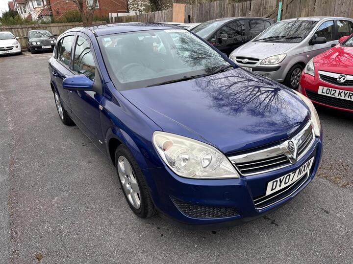 Vauxhall Astra 1.4i 16v Club 5dr