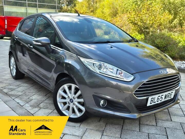 Ford Fiesta 1.0T EcoBoost Titanium Euro 6 (s/s) 5dr