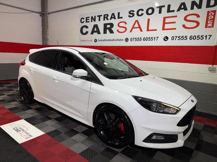 Ford Focus 2.0 TDCi ST-2 Euro 6 (s/s) 5dr