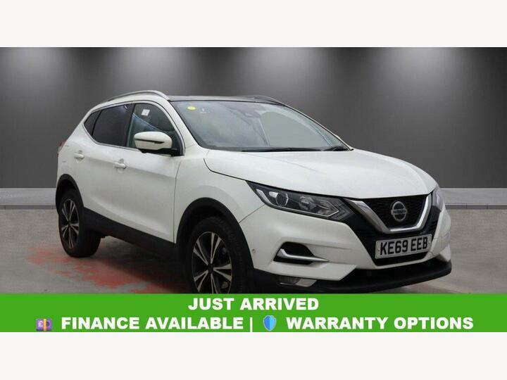 Nissan QASHQAI 1.3 DIG-T N-Connecta Euro 6 (s/s) 5dr