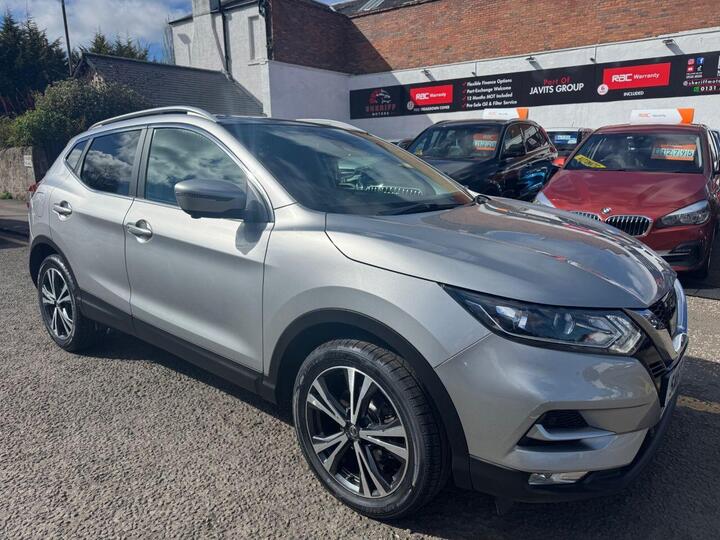Nissan QASHQAI 1.5 DCi N-Connecta Euro 6 (s/s) 5dr