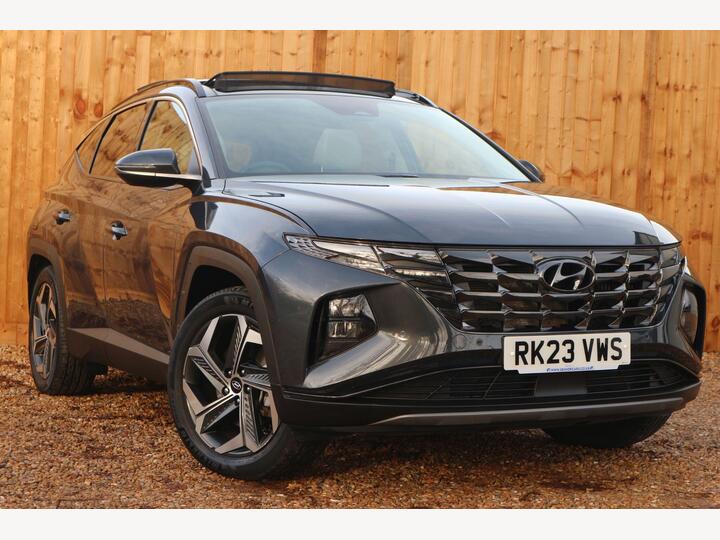 Hyundai TUCSON 1.6 H T-GDi 13.8kWh Ultimate Auto 4WD Euro 6 (s/s) 5dr Hyundai TUCSON 1.6 H T-GDi 13.8kWh Ultimate Auto 4WD Euro 6 (s/s) 5dr