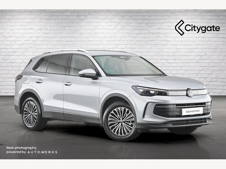 Volkswagen Tiguan Match 1.5 ETSI 150 PS 7-Speed DSG 5 Door