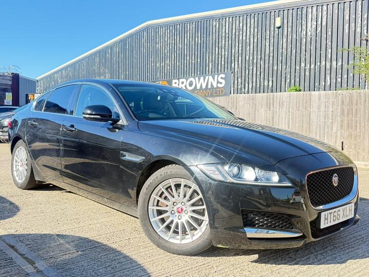 Jaguar XF 2.0d Prestige Auto Euro 6 (s/s) 4dr