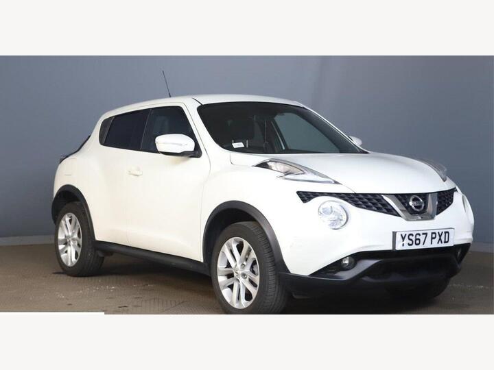 Nissan Juke 1.6 N-Connecta XTRON Euro 6 5dr